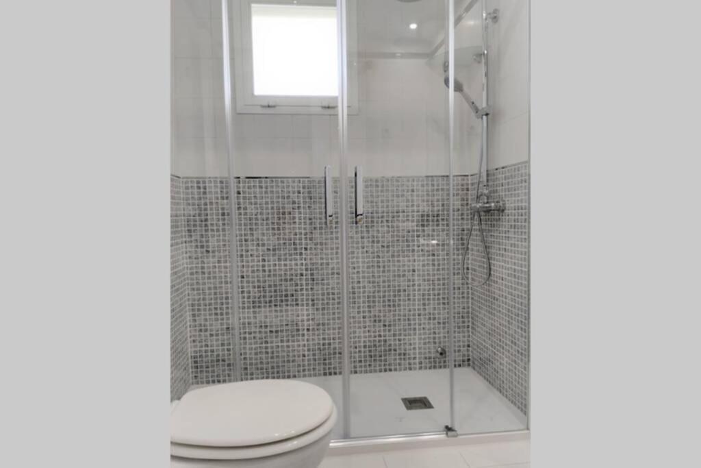 Апартаменти Dona Carlota Gardens, Sea Views, Pool, Restaurant Торремолінос Екстер'єр фото